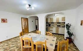 Apartament Bușteni